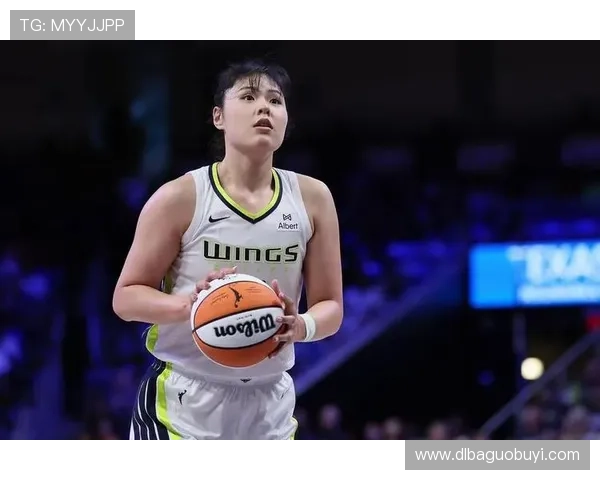 中国女篮击败马里李月汝砍下21+11